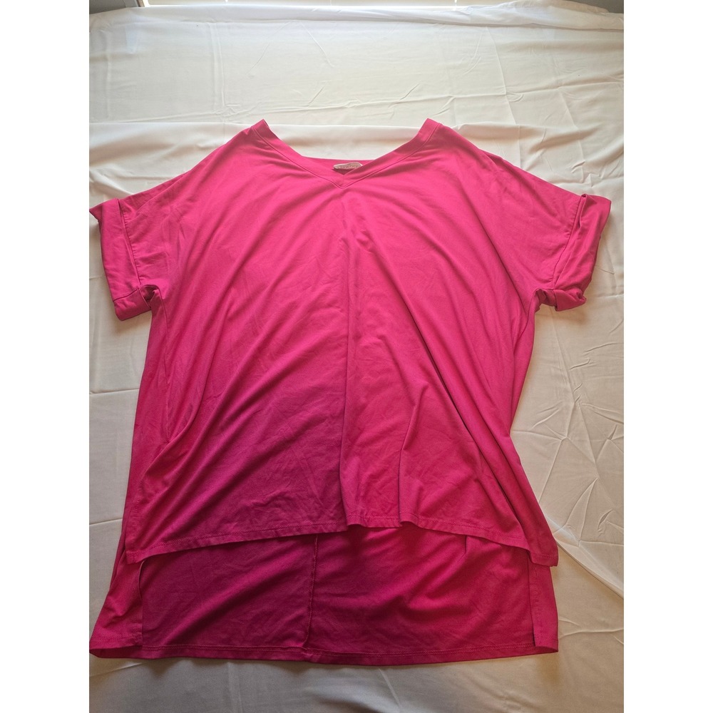 Zenana Women's 1X‎ Hot Pink V-Neck Short Sleeve Hi-Low Tunic Top